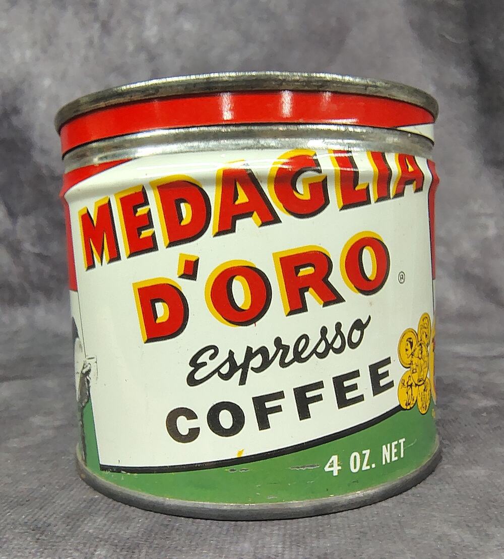 Vintage 4 Oz. Medaglia D’oro Coffee Tin with top.